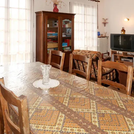 Holiday Home Luberon - Rel200 * Reillanne