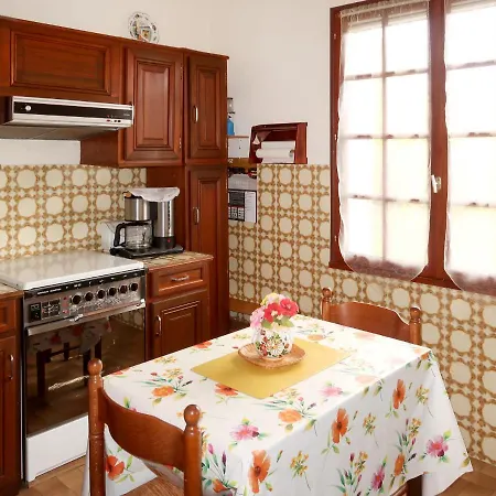 Holiday Home Luberon - Rel200 度假居 Reillanne