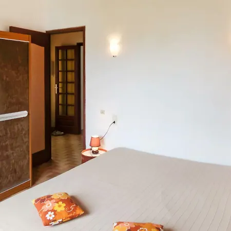 Holiday Home Luberon - Rel200 度假居 Reillanne